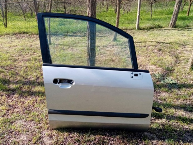 Mazda Premacy Jobb Első Ajtó