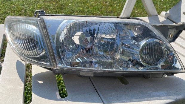 Mazda Premacy jobb fényszóró
