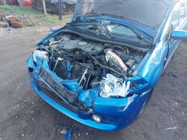 Mazda Premancy 2.0 Td alkatr�szei