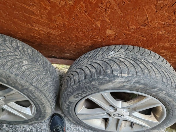 Mazda alufelni 16 " os tli gumival szerelve