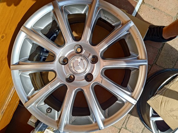 Mazda alufelni 5x114,3 17" 