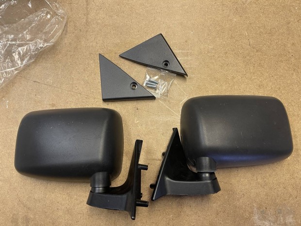 Mazda b2000 visszapillantó szett