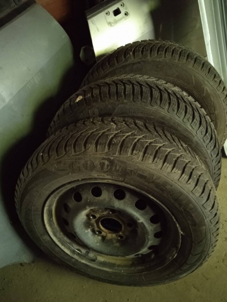 Mazda cp primsy ajtk kszb   tli gumoi