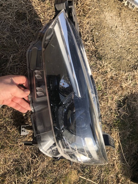 Mazda cx3 bal led fényszóró