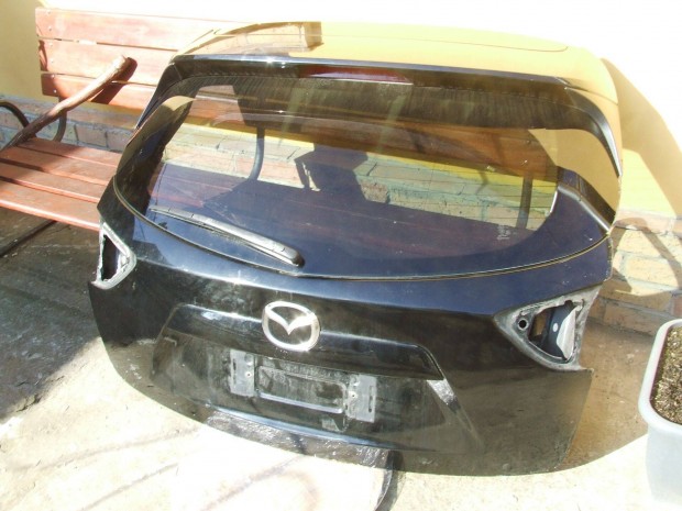 Mazda cx5 csomagtr ajt