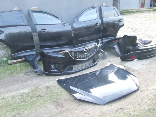 Mazda cx5 ke bal és jobb hátsó fekete ajtó