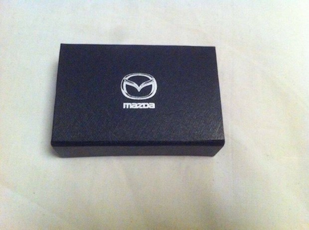 Mazda elegns 2.0 USB pendrive 4 GB, dobozban