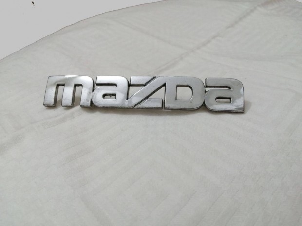 Mazda emblma felirat 14 cm