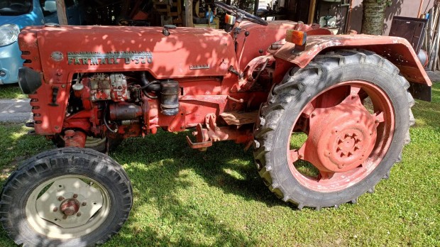 Mccormick traktor