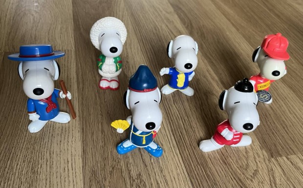 Mcdonalds Snoopy figurak (6db)