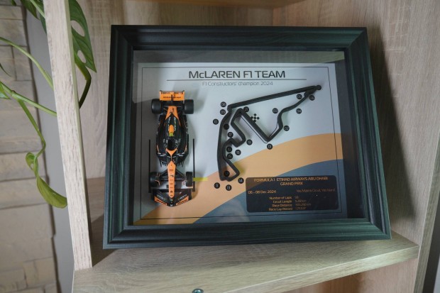 Mclaren F1 Team 2024 bajnoki emlkplakett