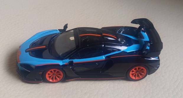 Mclaren Senna (1:64) Új , dobozában