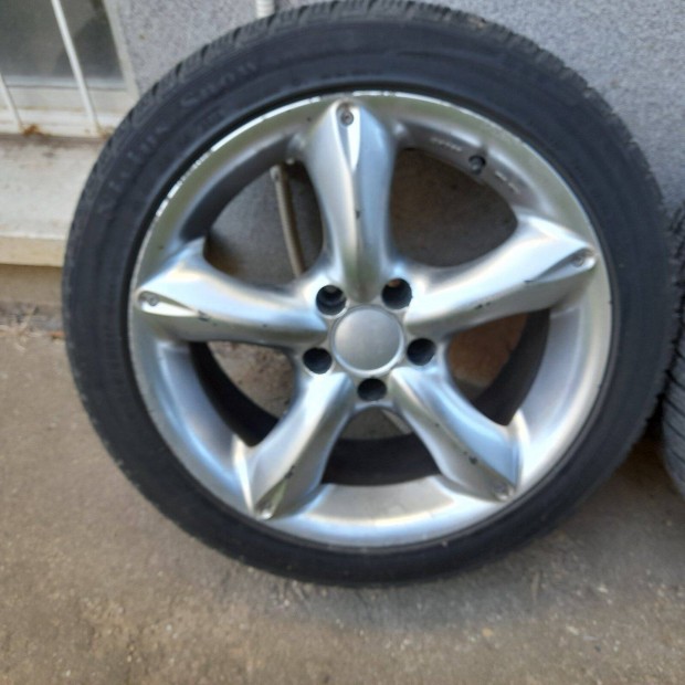 Mecedes CLC felni tli gumival 225/45R17