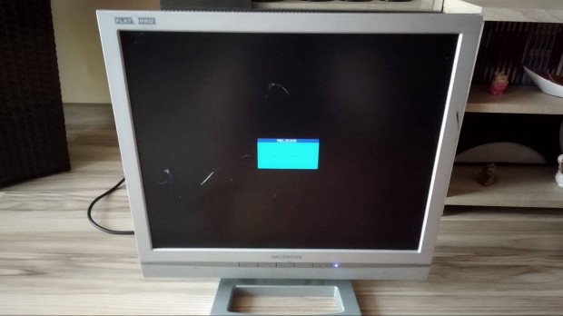 Medion MD 32117 PQ LCD monitor 17 collos