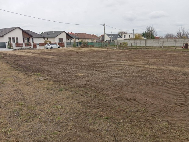 Még Az Áremelkedés Előtt Építkezni Vágyók Vagy Befektetők Figyelem!