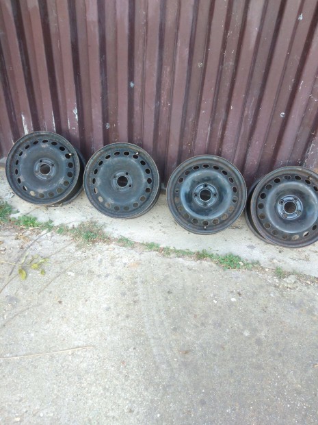 Megane II ac�lfelni garnitura 15" x6,5J