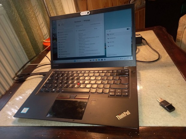 Megbzhat Core i3 webkamers Lenovo notebook, 4 GB ram, 256 GB SSD