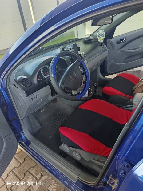 Megb�zhat� csal�di aut� elad� - Chevrolet Lacetti 1.4 Benzin