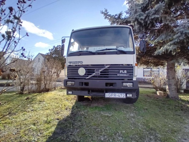 Megbzhat svd - Volvo FL6