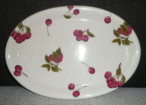 Meggyes Porceln Knl Tl