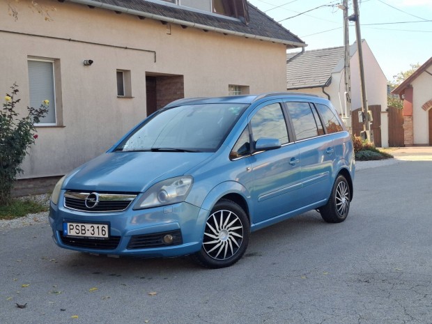 Megkmlt Opel Zafira B 7 szemly! 