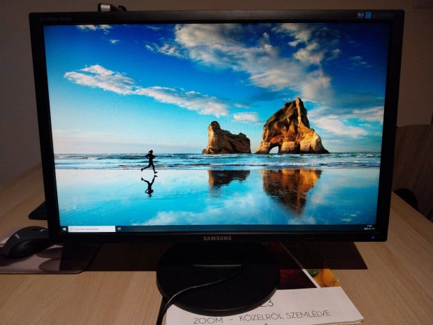 Megkmlt Samsung 24" (61cm) LCD monitor elad!