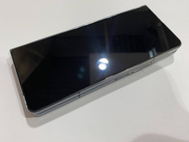 Megkimlt Samsung Galaxy Z Fold 4 12/256GB, zld szinben, garancival