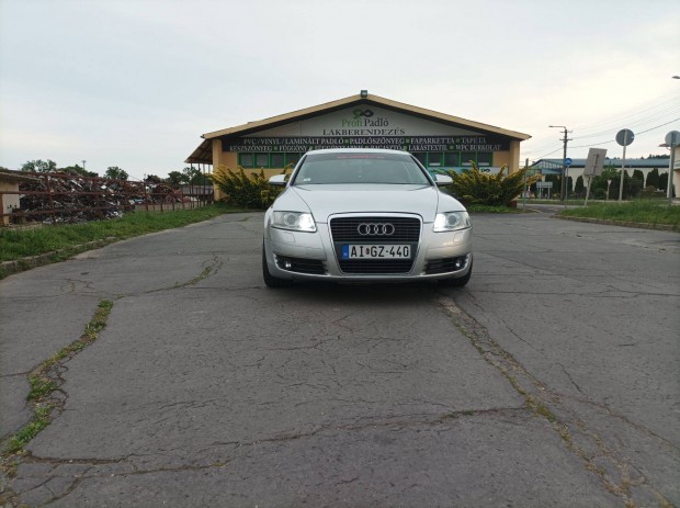 Megkmlt, szp llapot aut