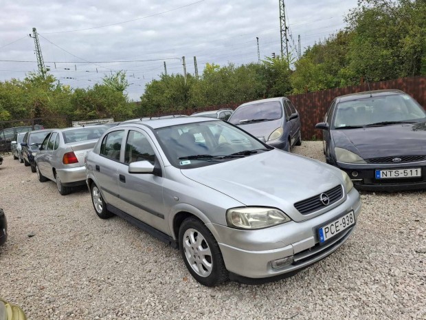 Megkmlt opel astra g 1.6 benzin