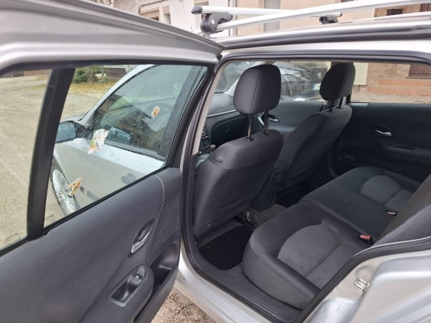 Megkmlt renault laguna kombi 1.9 dzel 