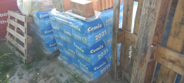 Megmaradt Cemix 2021 MP 501, teljes raklap