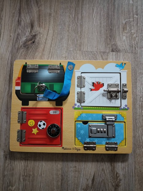 Melissa & Doug.Tanuló zárak, játék gyerekeknek!