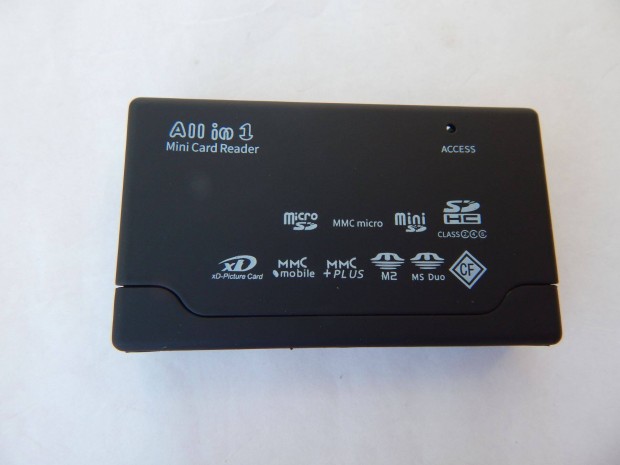 Memriakrtya Olvas Card Reader -All In One USB-s j