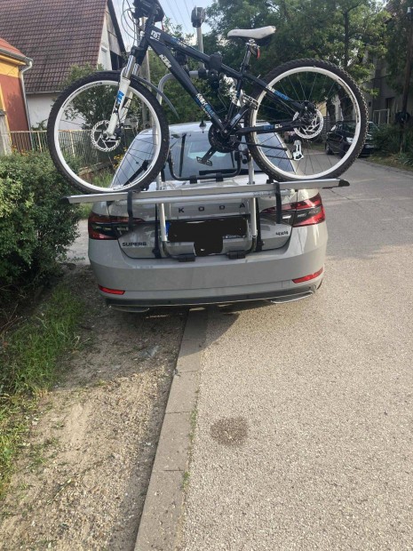 Menabo Steel Bike 3 hrmas kerkprszllt sedanra