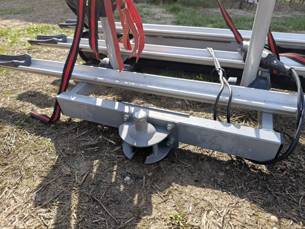 Menabo ker�kp�rsz�ll�t�