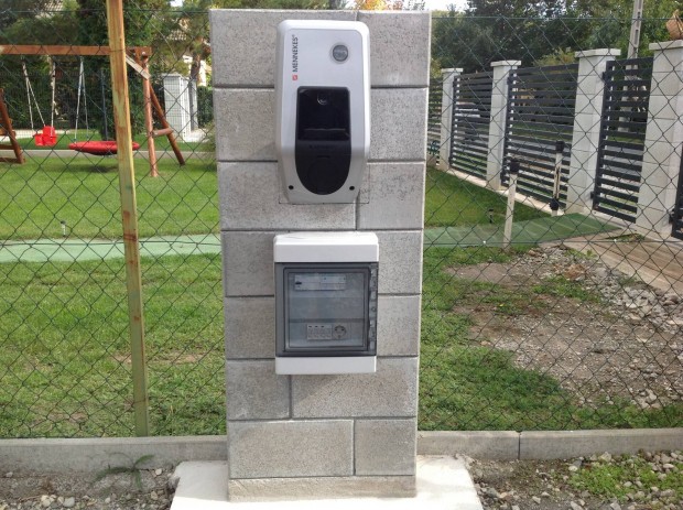 Mennekes Amtron 22Kw professzionális töltő hibásan