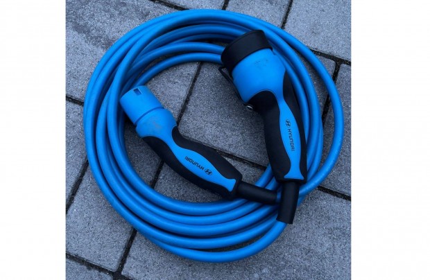 Mennekes t�lt�k�bel elektromos aut� EVSE 3 f�zis 11Kw 7,5m 20A