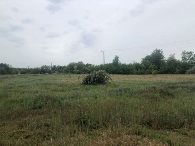 M�nteleken k�lter�leti telek elad�! - Kecskem�t