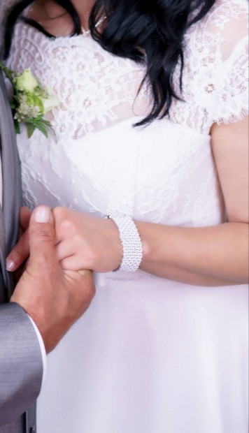 Menyasszonyi ruha,36-38-as, ekr� sz�n, vintage st�lus