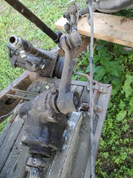 Mercedes 116 kormánymű