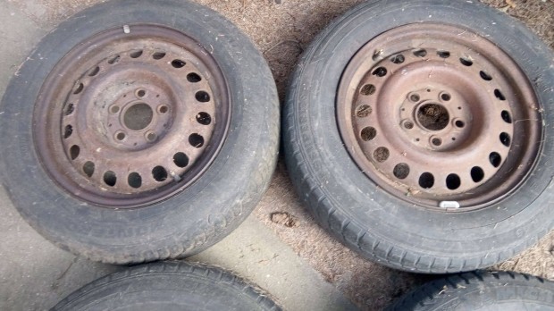 Mercedes 15" ac�l felni 4db