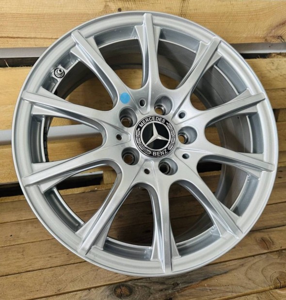Mercedes 16os gyári alufelni 5x112 A B C osztály Tpms