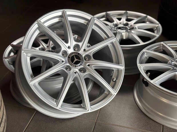 Mercedes 17" 5x112 gyári alufelni eladó 17 coll W205 W206 A B C CLA