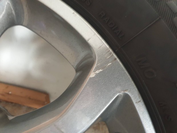 Mercedes 17" W205 / CLA  antracit aluszett, 2022 7mm Bridgestone tli