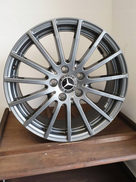 Mercedes 17 coll eredeti gyri cikkszmos alufelni 5x112 felni n