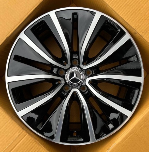 Mercedes 18 coll eredeti gyri cikkszmos alufelni 5x112 felni 8v