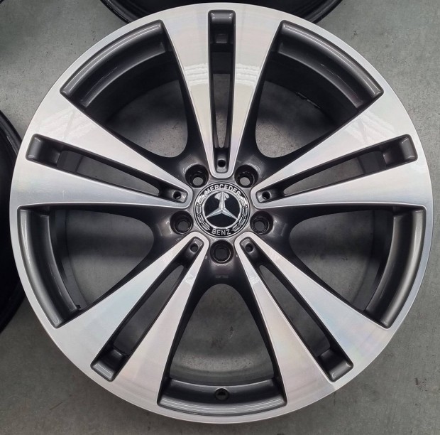 Mercedes 18 coll eredeti gyri cikkszmos alufelni 5x112 felni 9v