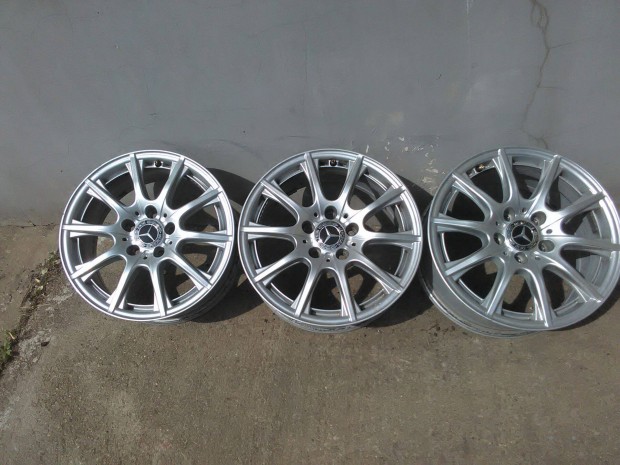 Mercedes 205 Alufelni 3db