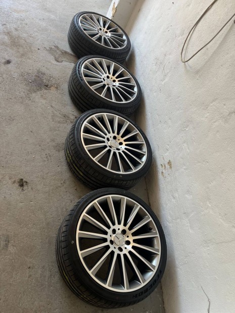 Mercedes 20" j Kerkszett
