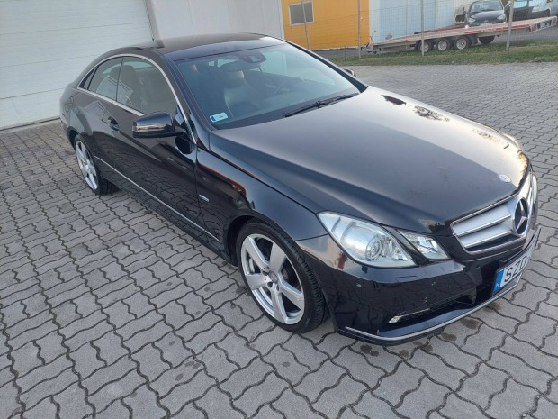 Mercedes 220CDI Coupe elad